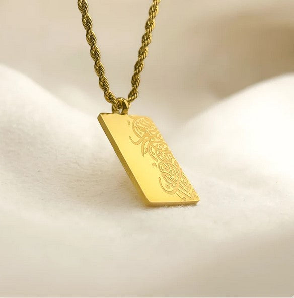 Nominal Beauty of Pain Necklace 18K GP
