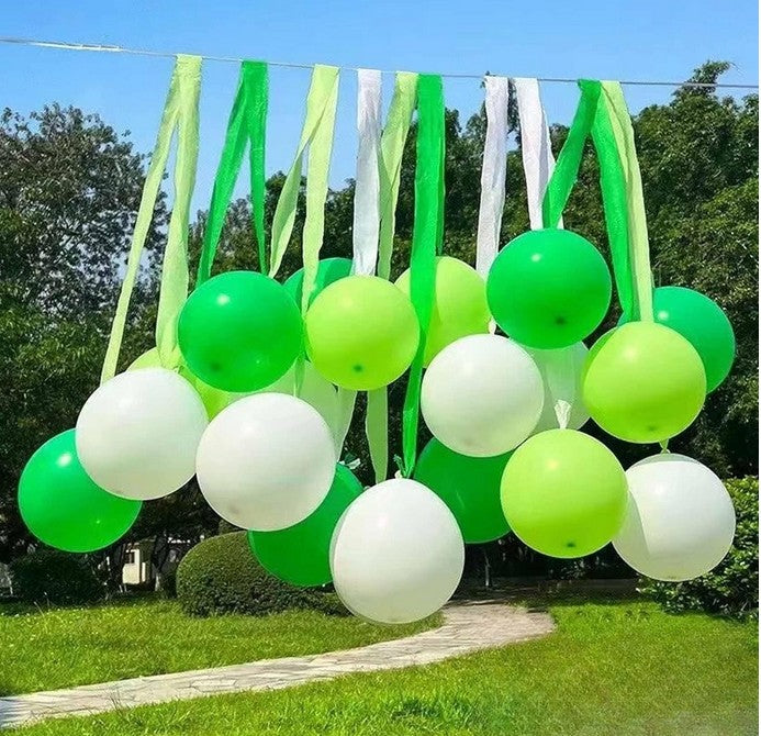 Streamers 8 Rolls 656ft Crepe Paper Streamer  with free Panda Keychain lot of 5